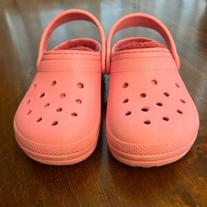 Girls Classic Pink Lined Crocs